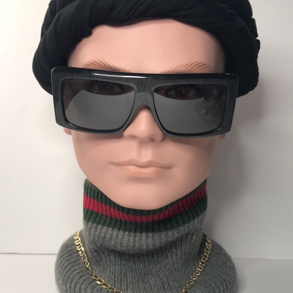 New Authentic Balenciaga Black BB0002S Shield Sunglasses - Picture 4 of 17